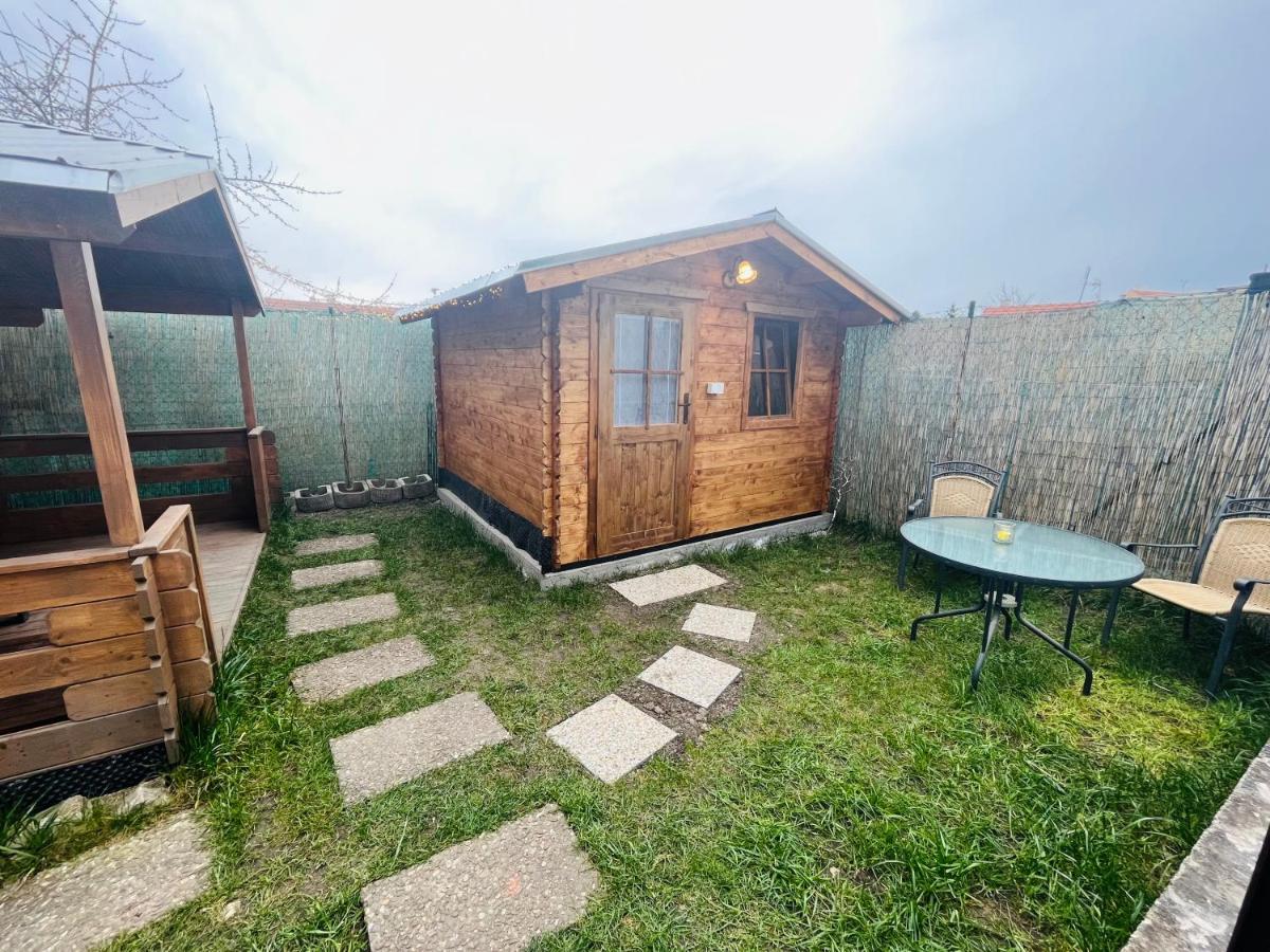 Chatky Daniel-Mikulov, A Private Campsite Just For You Buitenkant foto